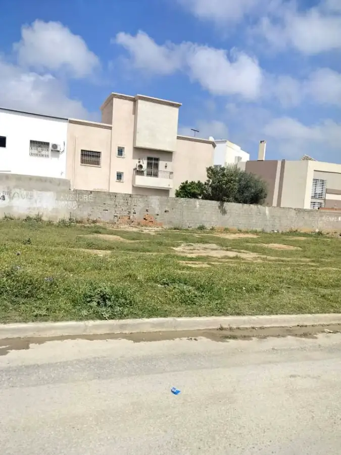 Lot approuvé avec autorisation de bâtir a mnihla limitrophe jardin El menzah2 - Photo 1