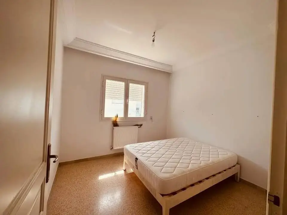 Appartement S2 à vendre – 100m² – 2ème étage à La Soukra, Sidi Salah - Photo 8