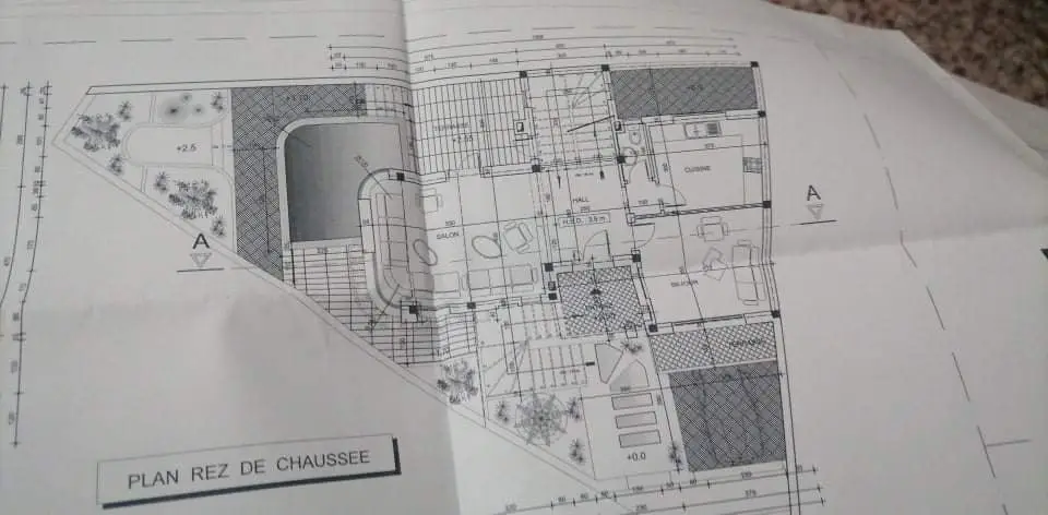 Villa à vendre à Rafraf – 217m², design moderne, à 6 min du Corniche  - Photo 2