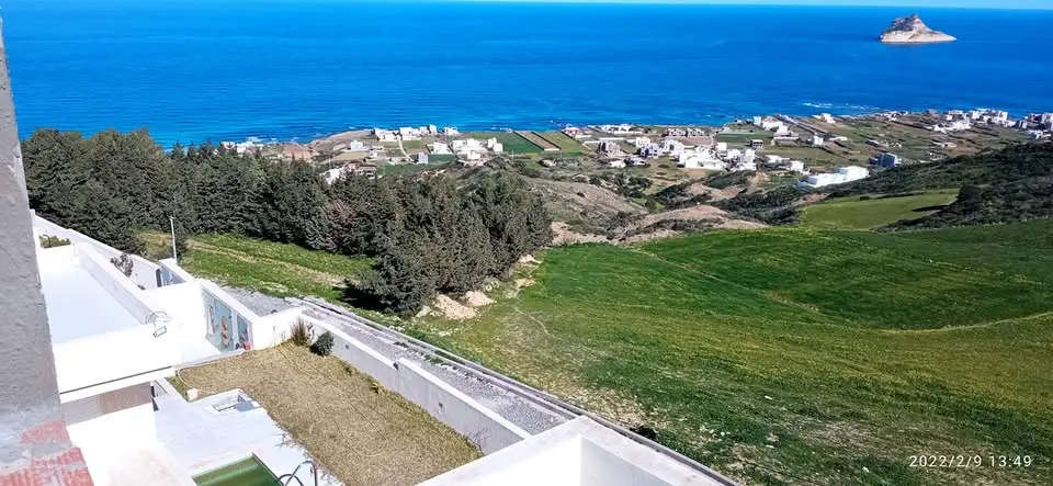 Villa à vendre à Rafraf – 217m², design moderne, à 6 min du Corniche  - Photo 7