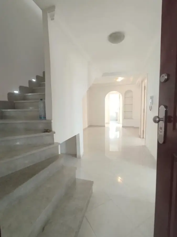 Location Duplex S+3 ALAIN SAVARY - Photo 2