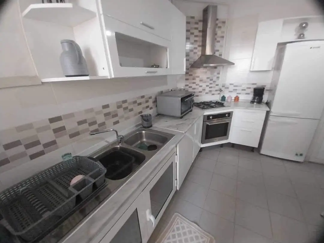 📍ENNASR 2 : APPARTEMENT S+2 MEUBLÉ A  LOUER - Photo 7