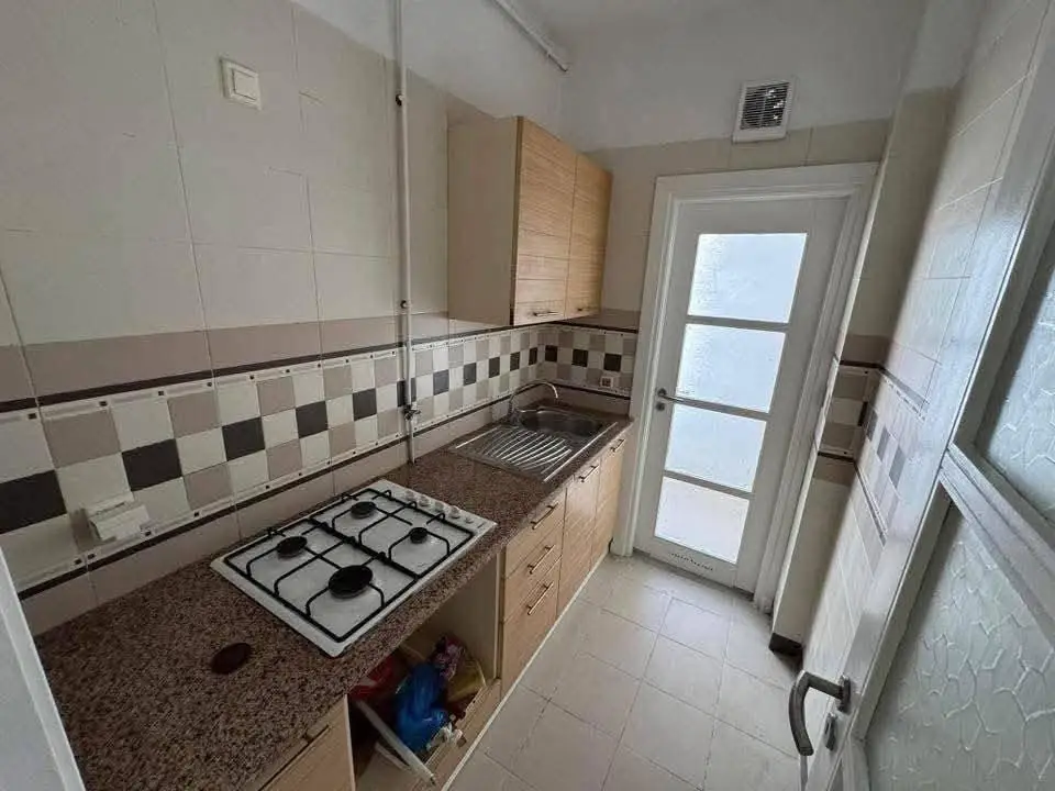 📍ENNASR 1  : APPARTEMENT S+1 A LOUER - Photo 1