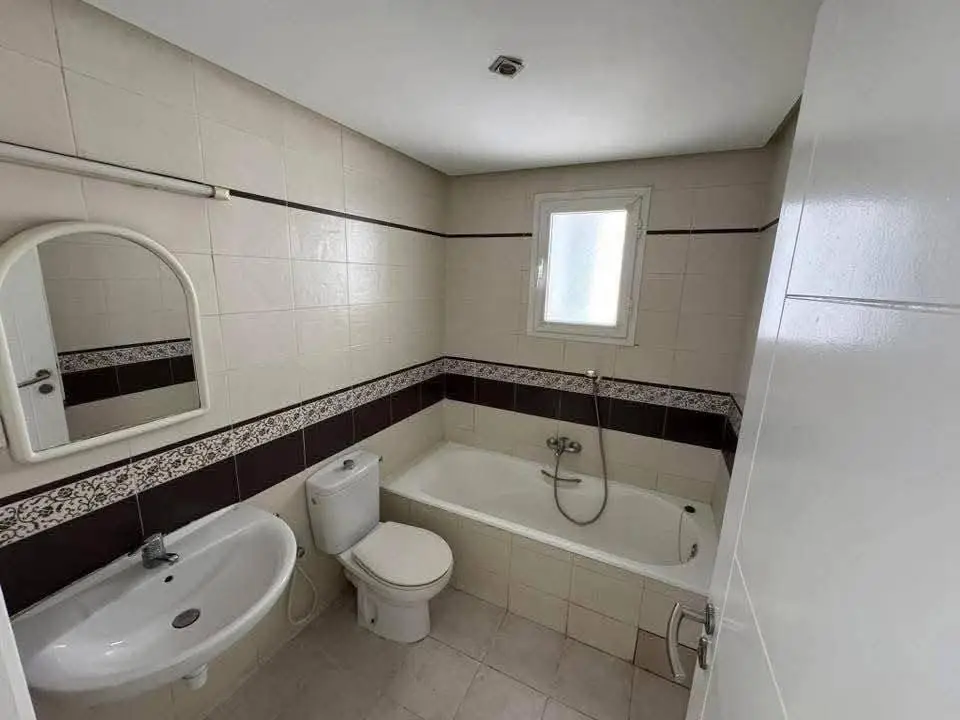 📍ENNASR 1  : APPARTEMENT S+1 A LOUER - Photo 4