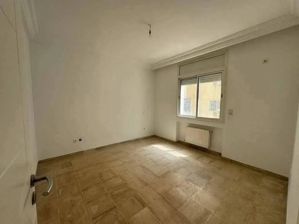 📍ENNASR 1  : APPARTEMENT S+1 A LOUER - Photo 5
