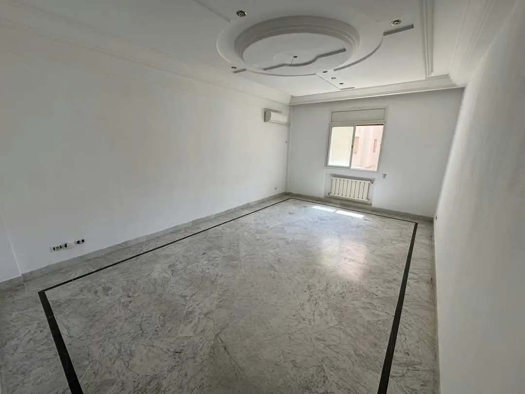 📍MENZAH 7 BIS  : APPARTEMENT S+3 A LOUER - Photo 3