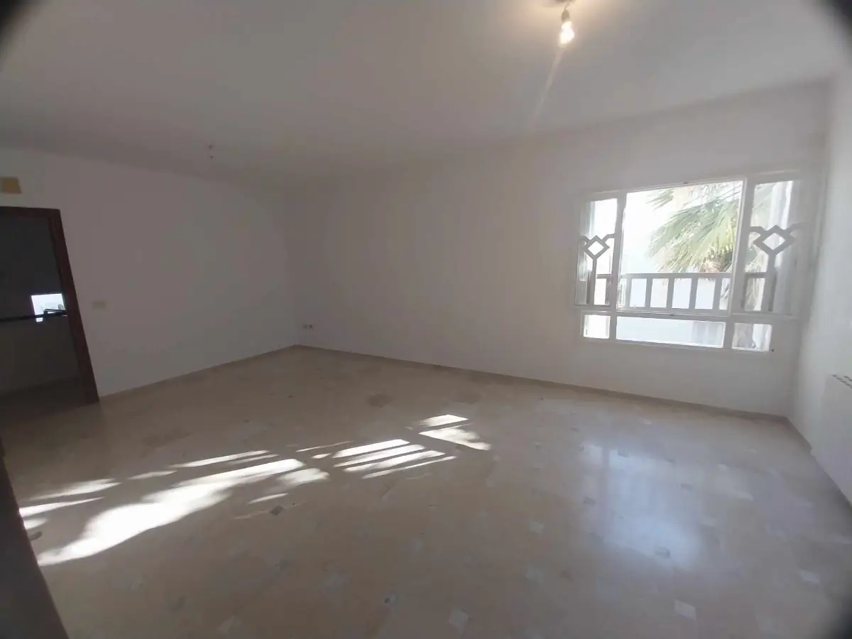 📍ARIANA : APPARTEMENT S+2 A LOUER - Photo 2