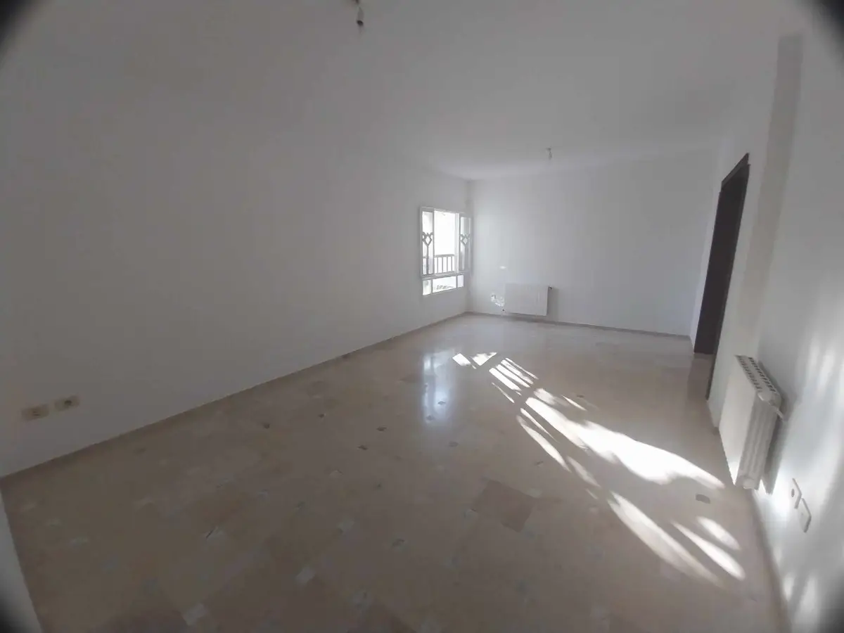 📍ARIANA : APPARTEMENT S+2 A LOUER - Photo 1