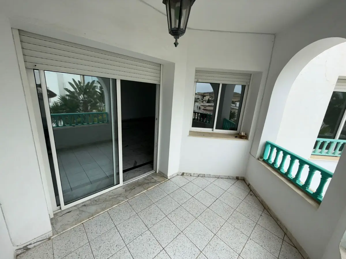 📍 ENNASR 1 : APPARTEMENT S+3 AVEC JARDIN A VENDRE - Photo 7