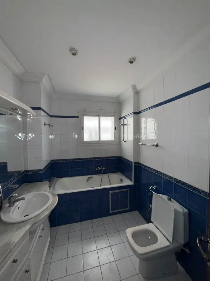 📍 ENNASR 1 : APPARTEMENT S+3 AVEC JARDIN A VENDRE - Photo 9