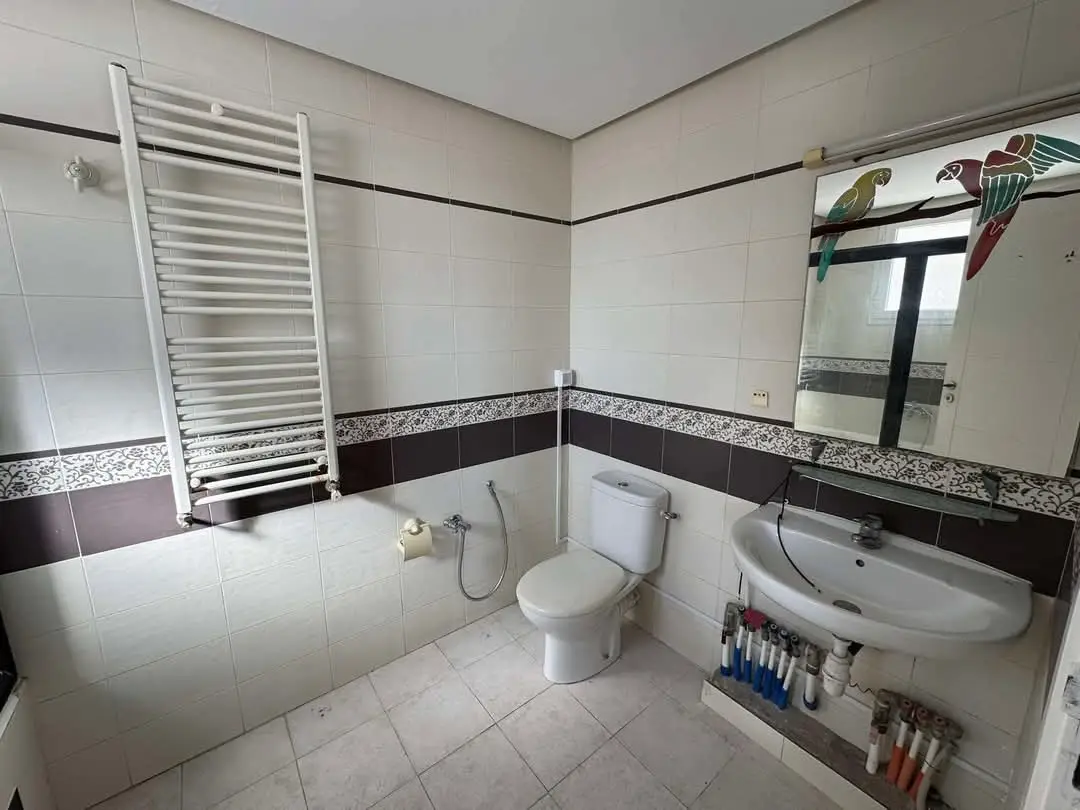 📍ENNASR 1  : APPARTEMENT S+1 A LOUER - Photo 7