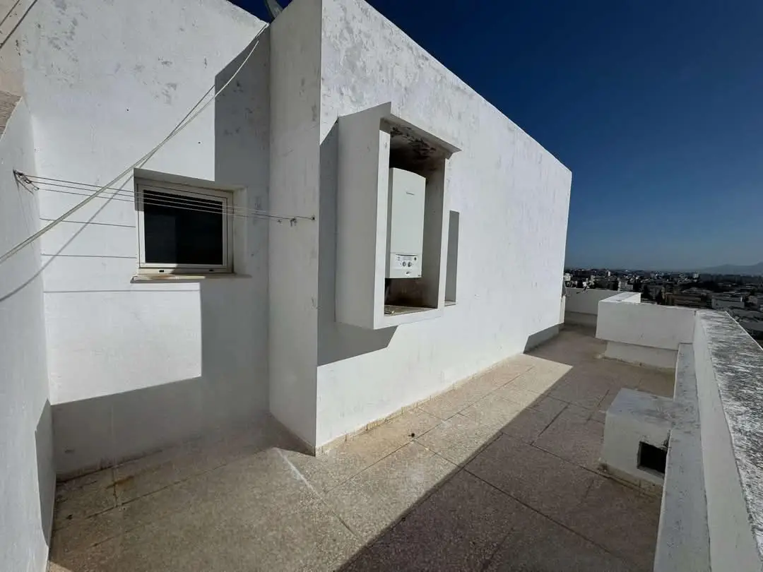 📍ENNASR 1  : APPARTEMENT S+1 A LOUER - Photo 9