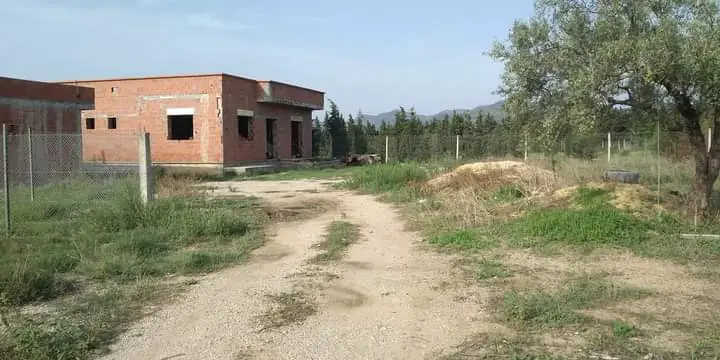 Terrain à vendre à Ben-Arous - Terrain w villa non Fini 316m² - Photo 7