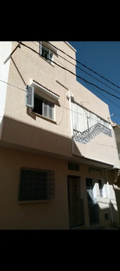 دار للبيع حي الطيب المهيري سليانة - Photo 6