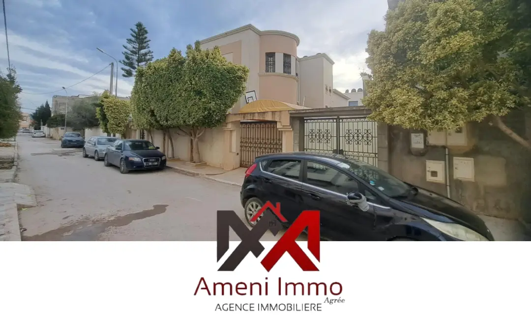 A vendre une Villa très haut standing situé au Cité oulija - Ezzahra. - Photo 2