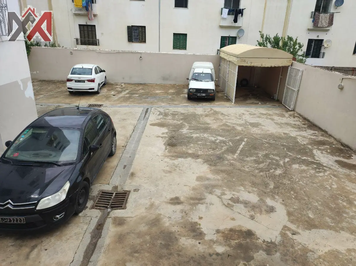 A vendre Appartement à El Mourouj 5 - à 2 minutes de station terminus métro. - Photo 10