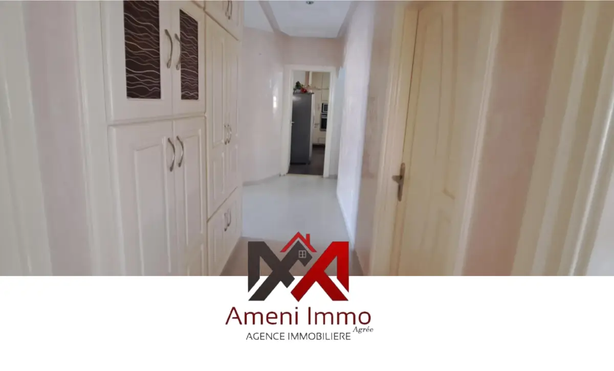 A vendre luxueuse villa S+4 à Borj Cedria - cité Erriah. - Photo 7