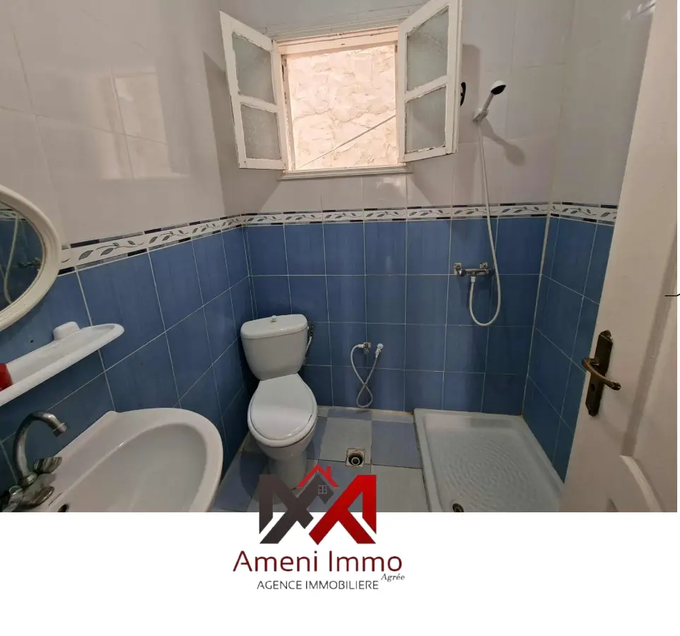 A vendre villa de 02 étages à El Mourouj 5 - Photo 2