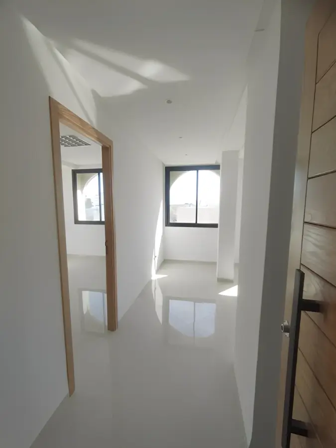 À louer – Bureaux neufs S+1 et S+2 à Monastir Centre-Ville - Photo 4