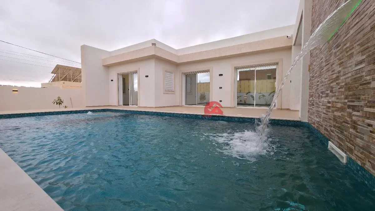 Vente d'une villa neuve à Houmt Souk Djerba ZU  V 751 - Photo 1