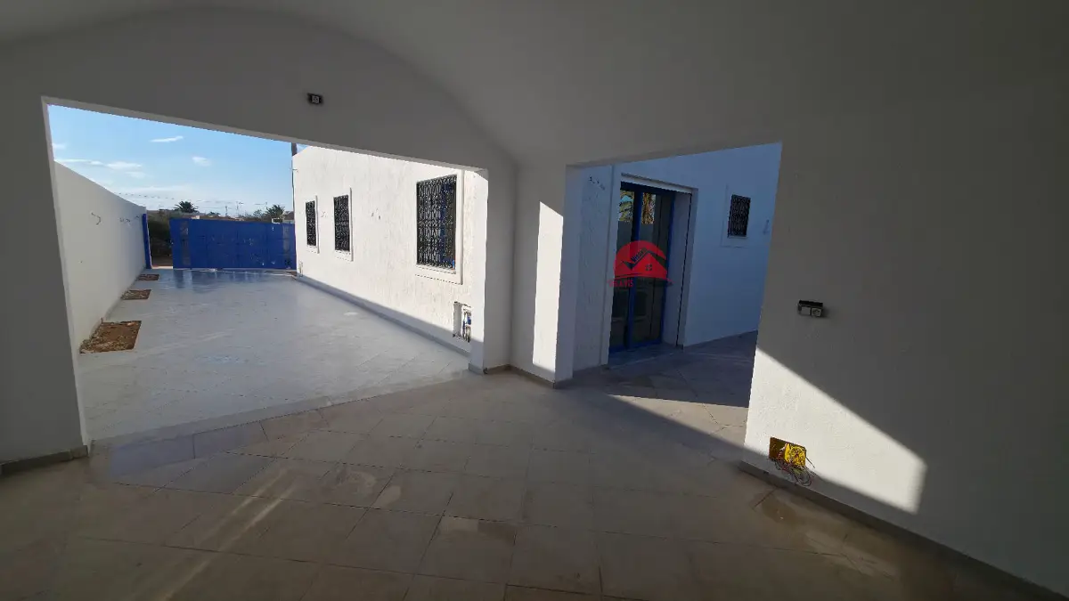 Vente de villa avec piscine à Houmt souk Djerba ZU  V 749 - Photo 7