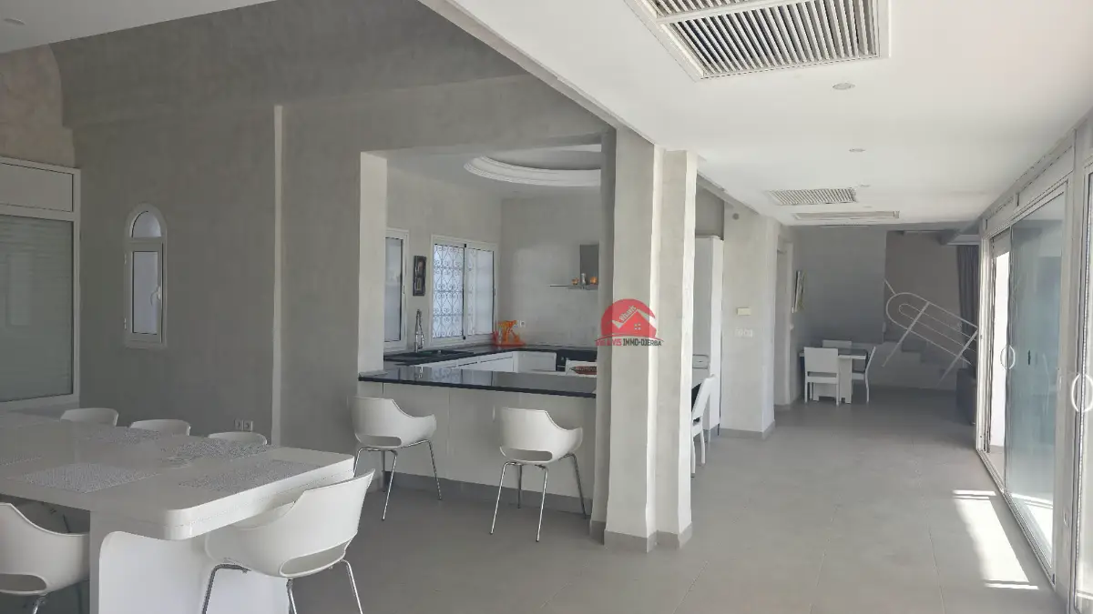 Grande villa à vendre à Djerba Zone touristique ZU  V 747 - Photo 6