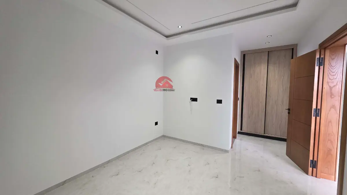 Vente de villa haut standing à Houmt Souk Djerba ZU  V 738 - Photo 4