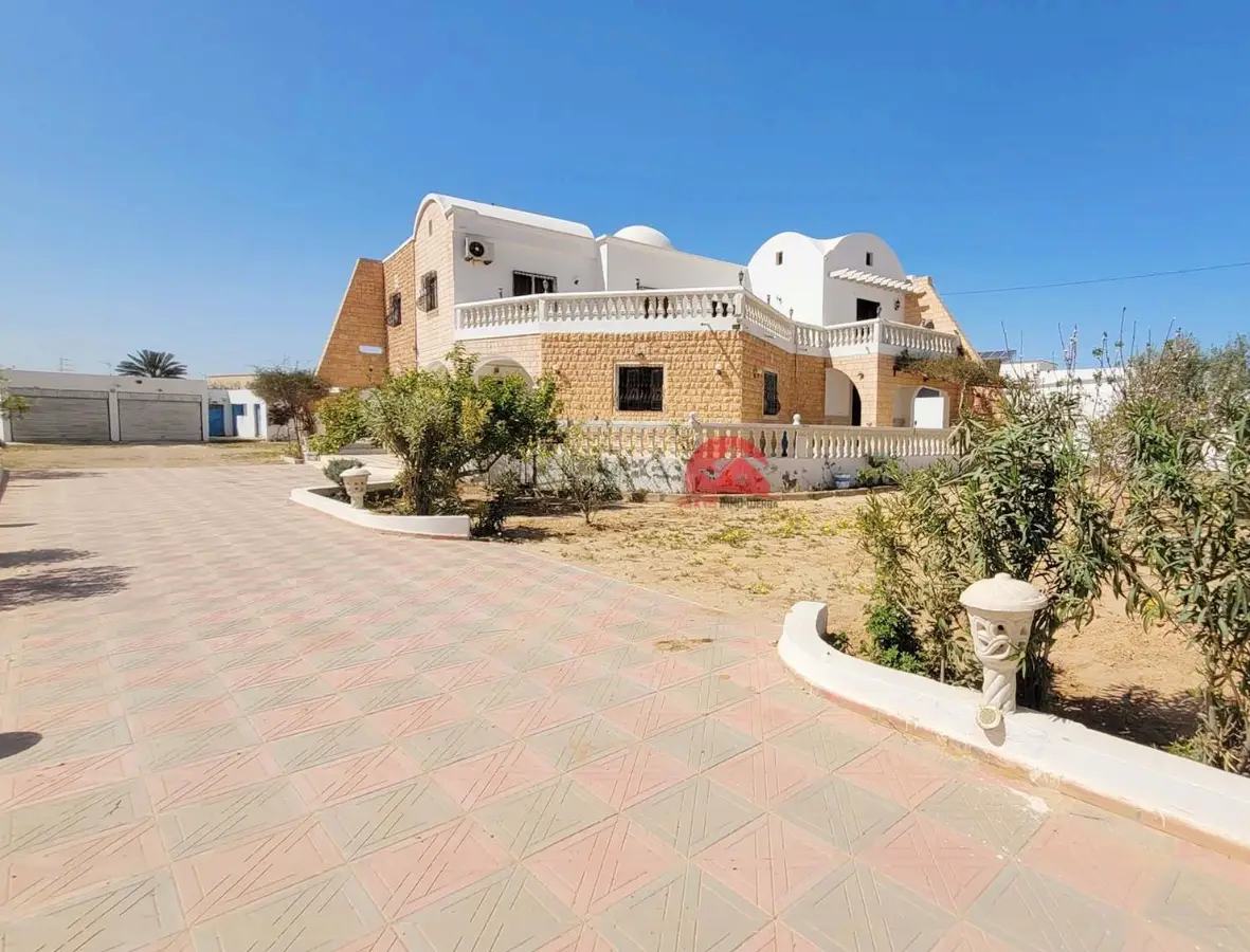 Grande villa meublée à vendre à Djerba Midoun ZA  V 700 - Photo 1