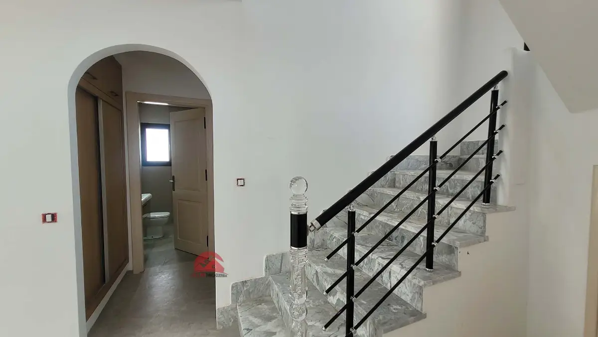 A vendre à Djerba Midoun - villa avec piscine ZU  V 683 - Photo 2