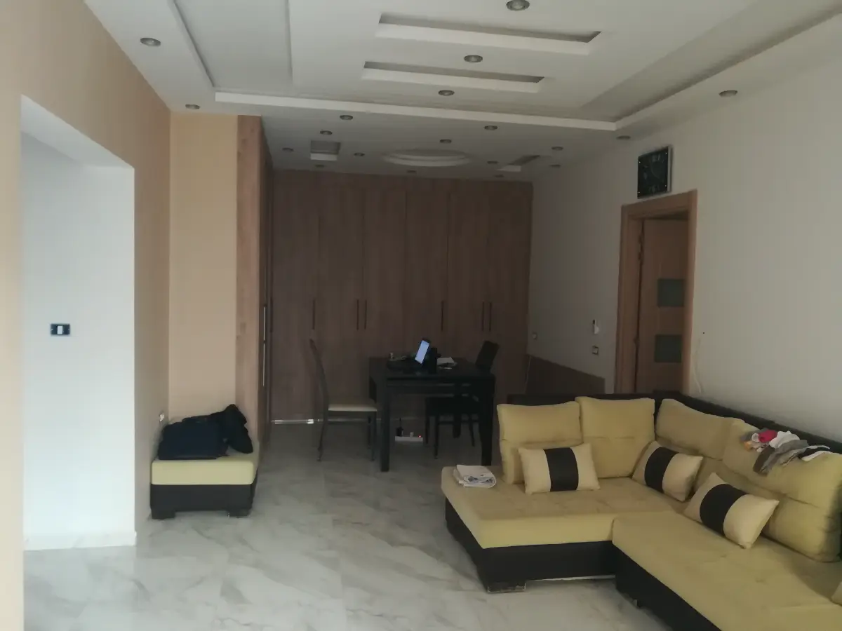 Opportunité Rare Ariana Essoughra. Bâtiment: Villa et 5 app - Photo 4