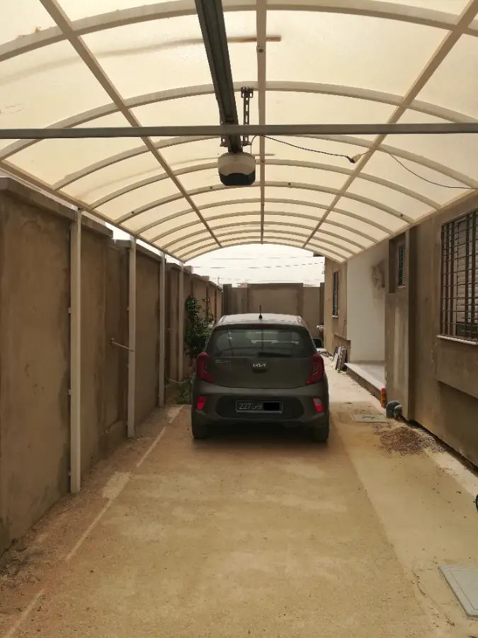 Opportunité Rare Ariana Essoughra. Bâtiment: Villa et 5 app - Photo 11