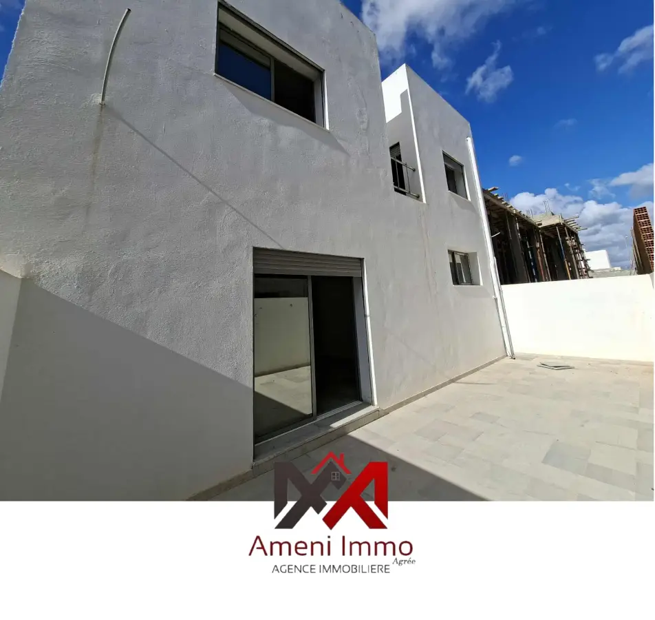 A vendre très belle villa S+3 à Cité El Hidhab - Photo 10