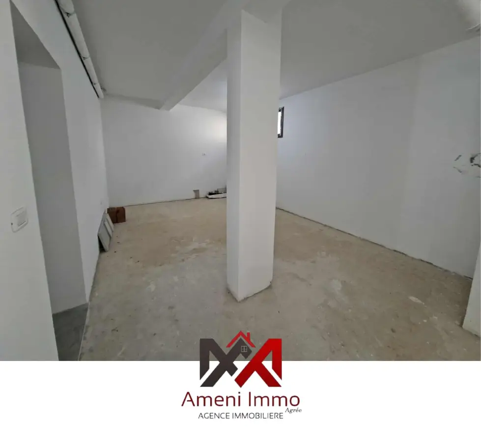 A vendre très belle villa S+3 à Cité El Hidhab - Photo 12