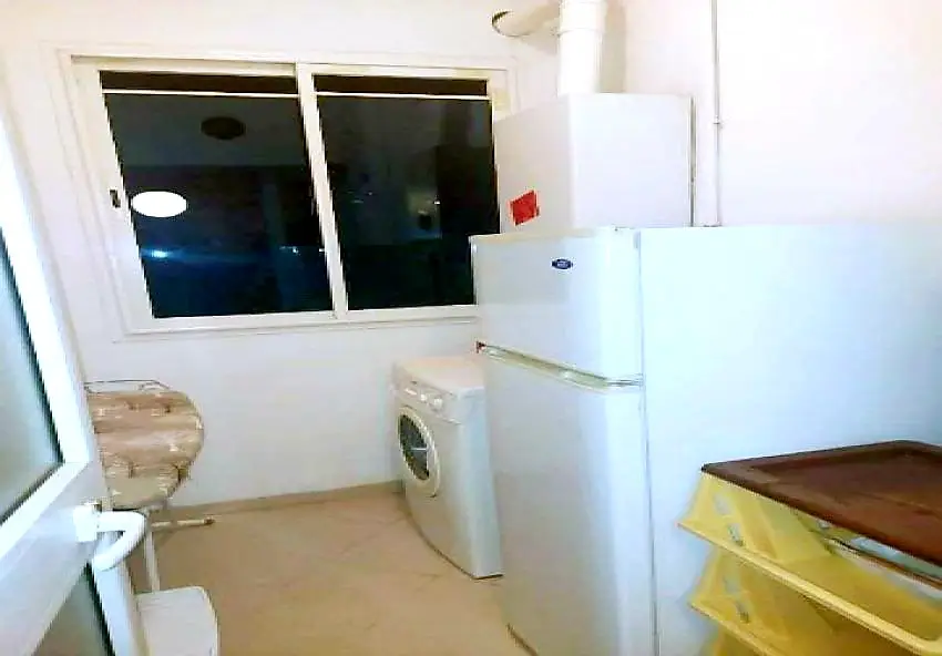 Particulier L Apt S2 meublé Neuf Cité Ennasr 2 pour étranger  - Photo 4