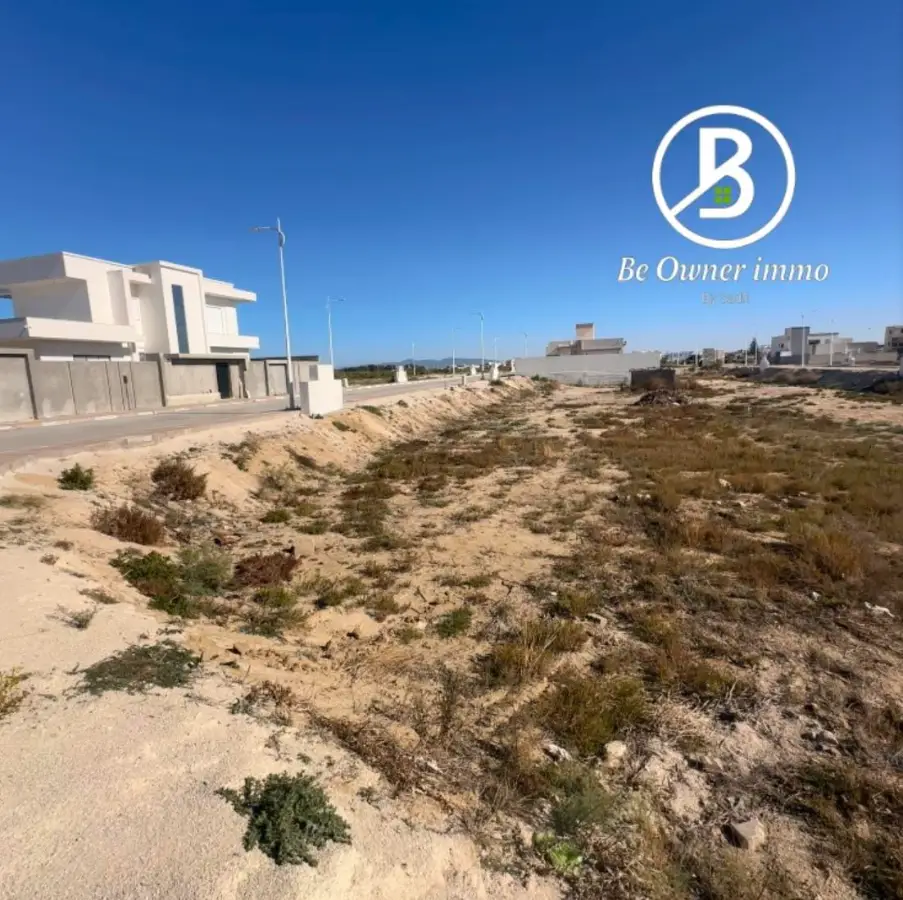 À Vendre – Terrain 320 m² - Photo 2