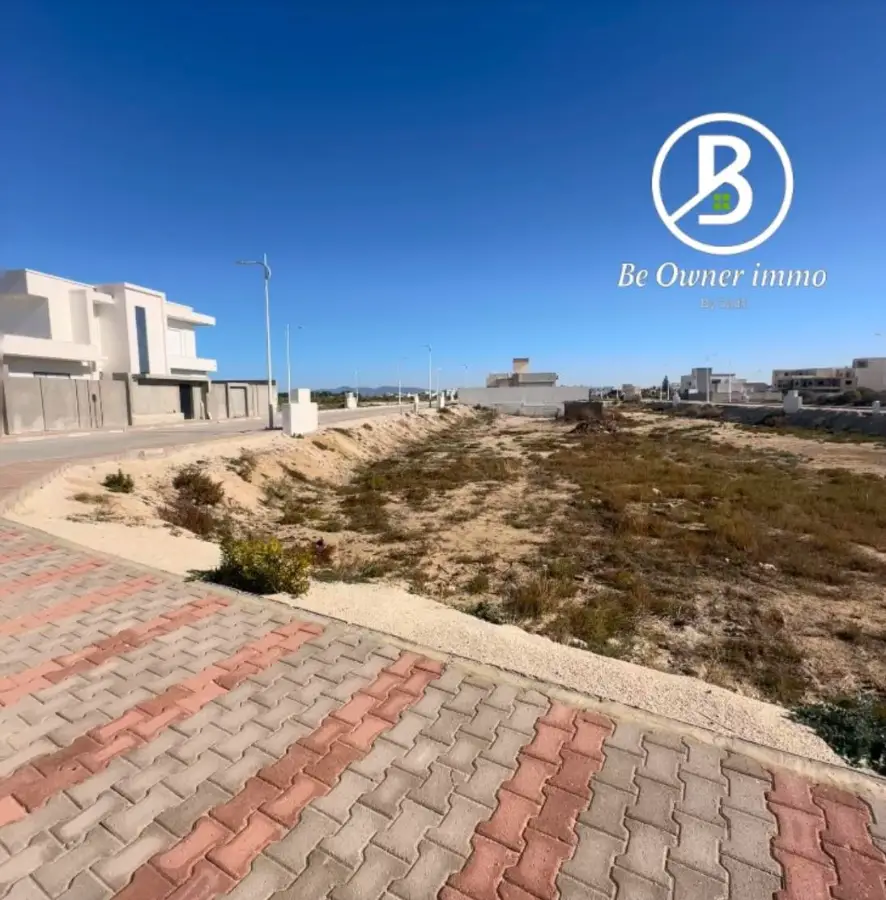 À Vendre – Terrain 320 m² - Photo 4