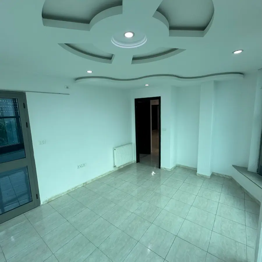 ✅ A louer – Bureau H+2 - Photo 2