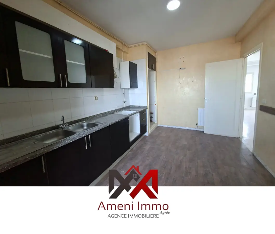 A Louer appartement S+2 de standing à El Mourouj 6. - Photo 7