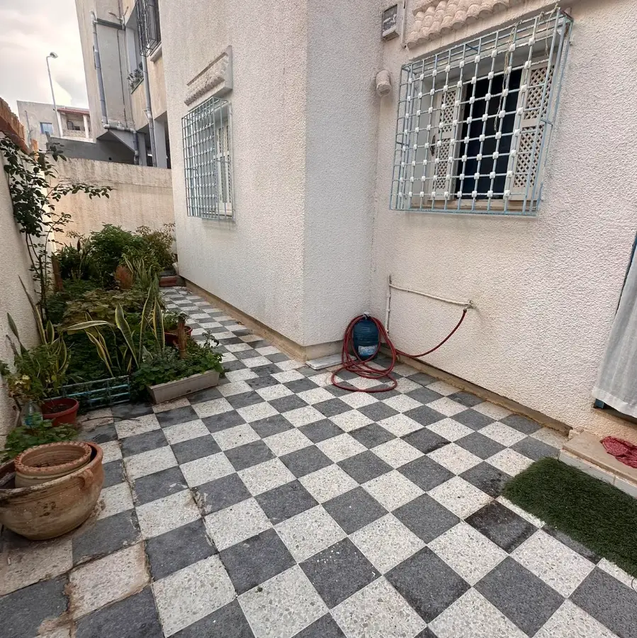 Villa avec deux étages indépendants  A Vendre  - Photo 5