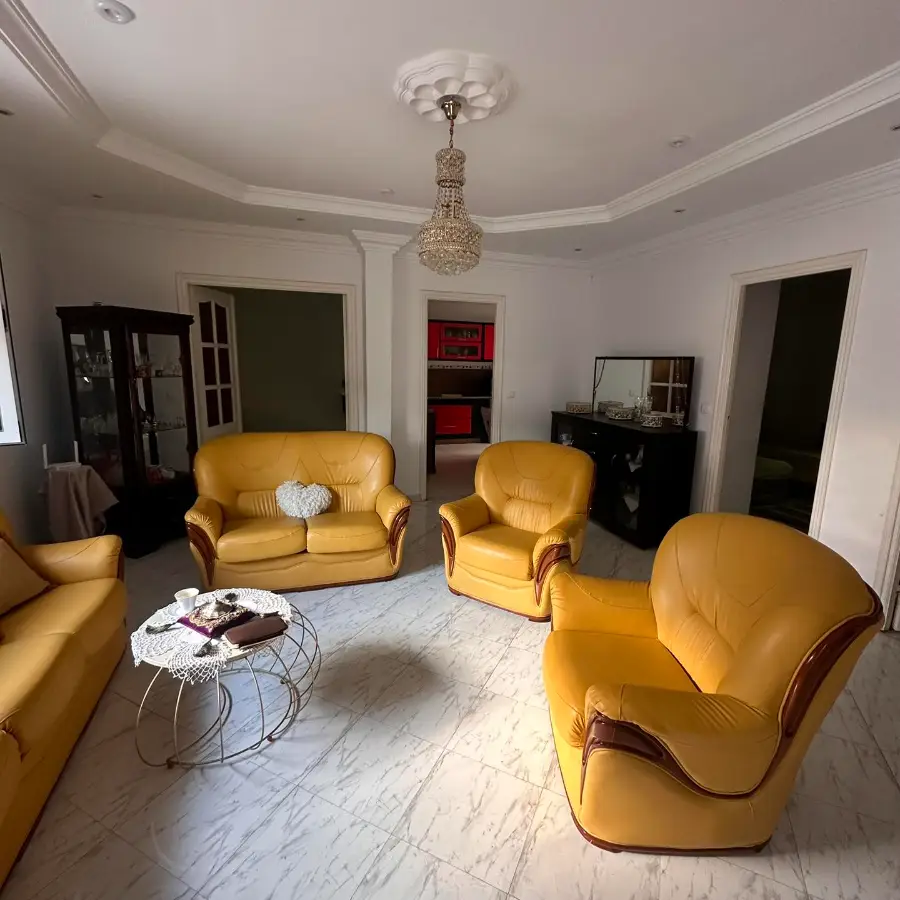 Villa avec deux étages indépendants  A Vendre  - Photo 1