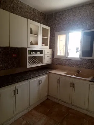 منزل للبيع بنعسان بثمن مغري  à Ben-Arous