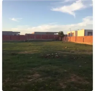 Terrain constructible pour un vaste villa a route ain à Sfax